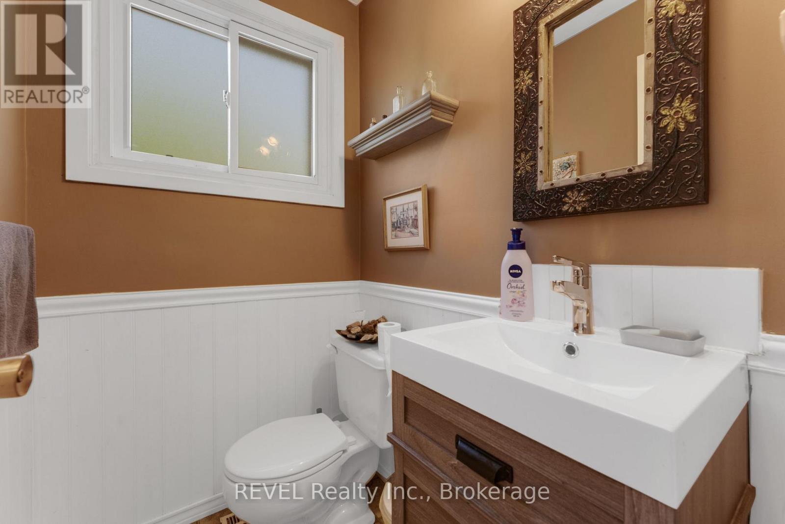 22 Mccoll Drive, Welland, Ontario  L3C 3L7 - Photo 16 - X12157908