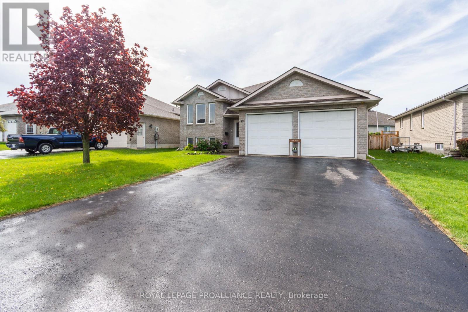 Property at 26 NORTHVIEW LANE image 2