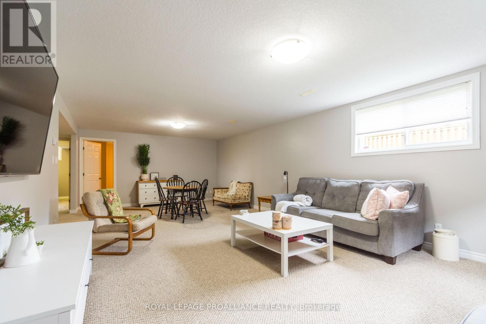 26 Northview Lane, Quinte West, Ontario  K8V 6X5 - Photo 25 - X12157962