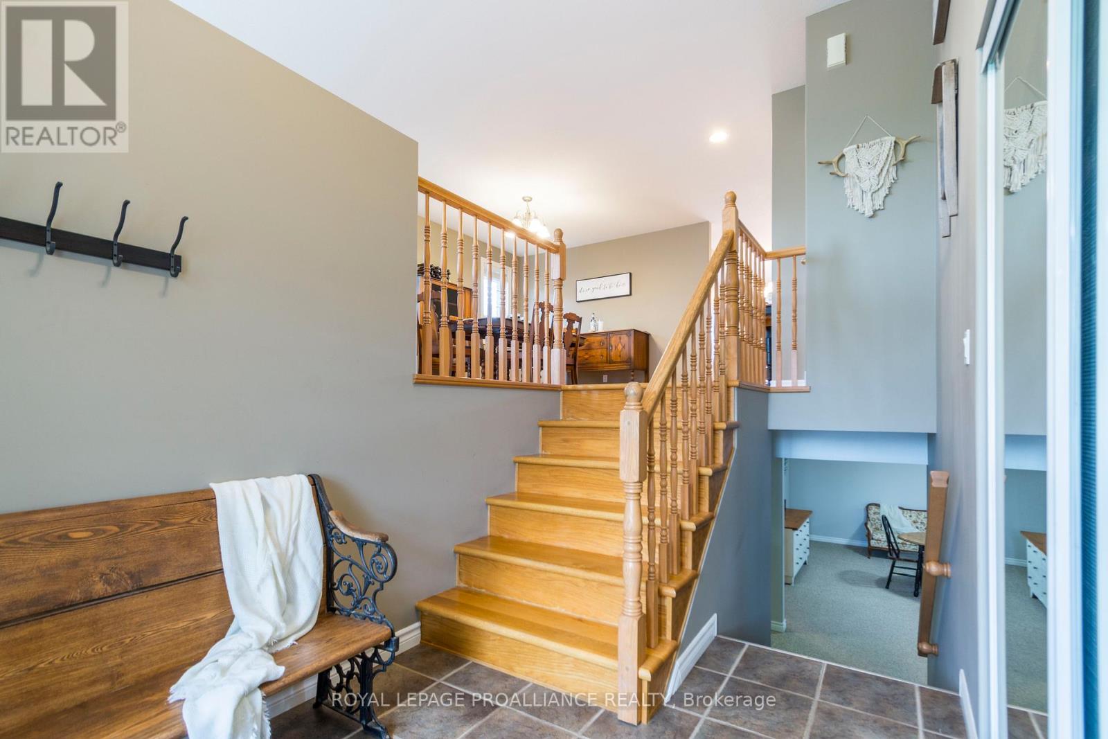 Property at 26 NORTHVIEW LANE image 4