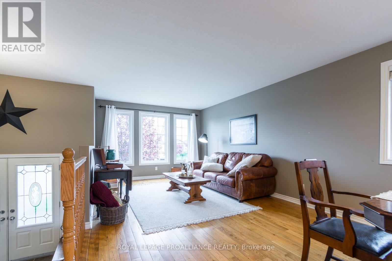 Property at 26 NORTHVIEW LANE image 5