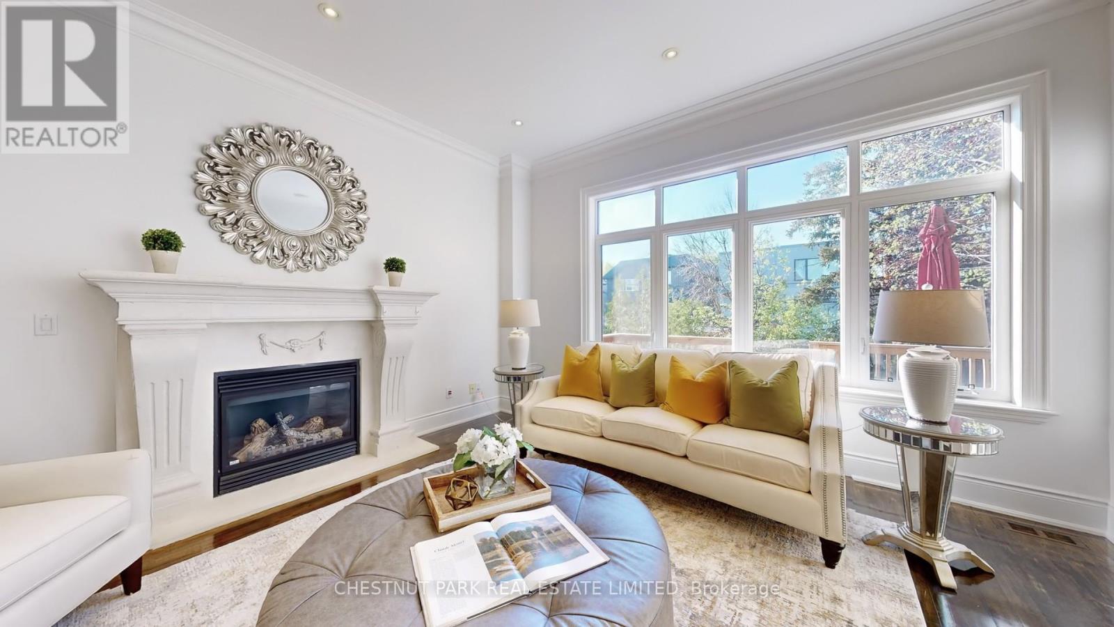 116 Haddington Avenue, Toronto (Bedford Park-Nortown), Ontario  M5M 2P5 - Photo 12 - C12157897