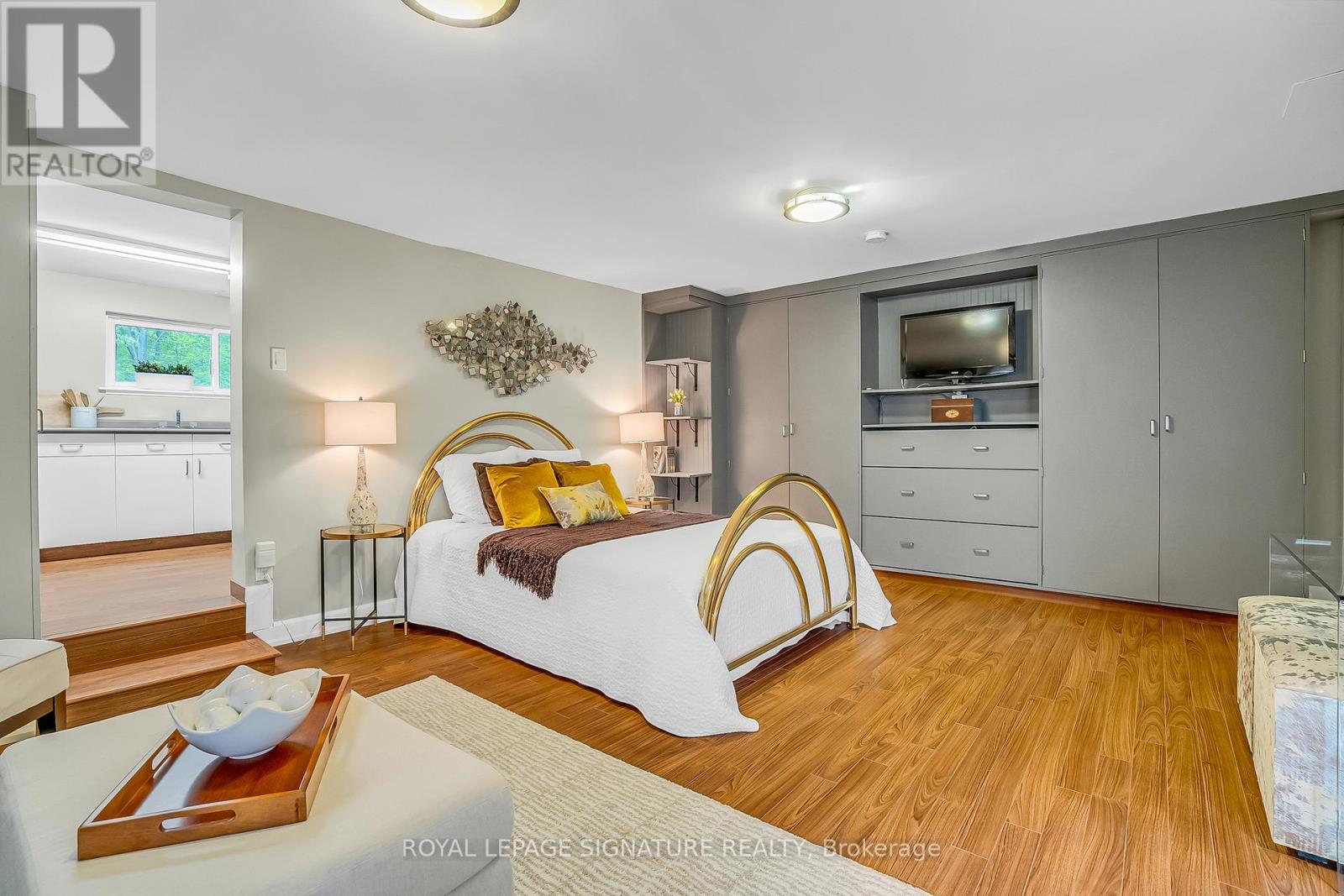 8 Silverdale Crescent, Toronto, Ontario  M3A 3H1 - Photo 27 - C12157902