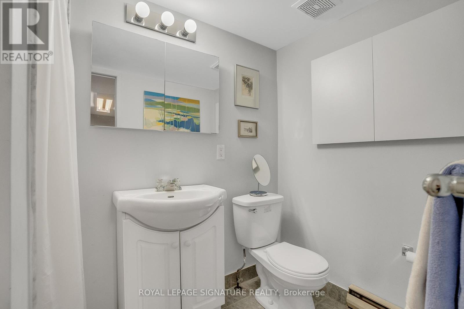 8 Silverdale Crescent, Toronto, Ontario  M3A 3H1 - Photo 30 - C12157902