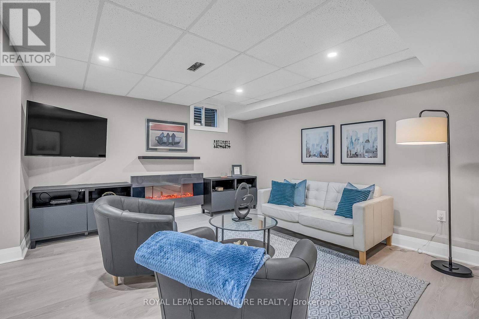 8 Silverdale Crescent, Toronto, Ontario  M3A 3H1 - Photo 36 - C12157902