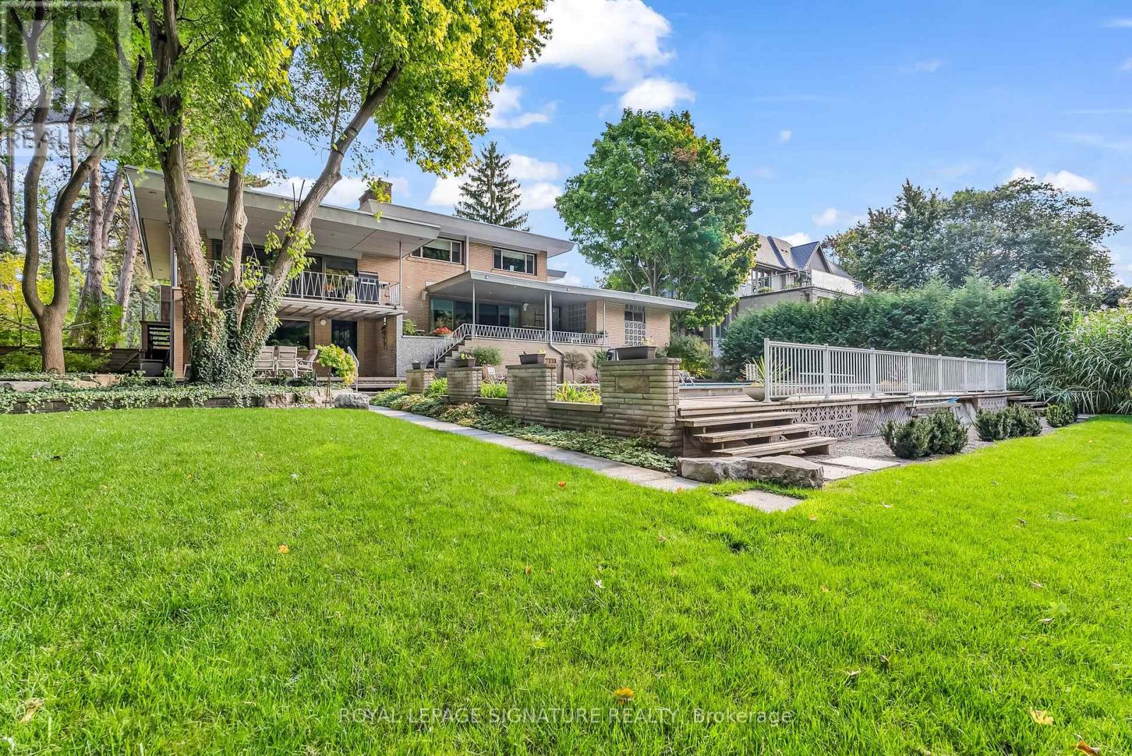 8 Silverdale Crescent, Toronto, Ontario  M3A 3H1 - Photo 41 - C12157902