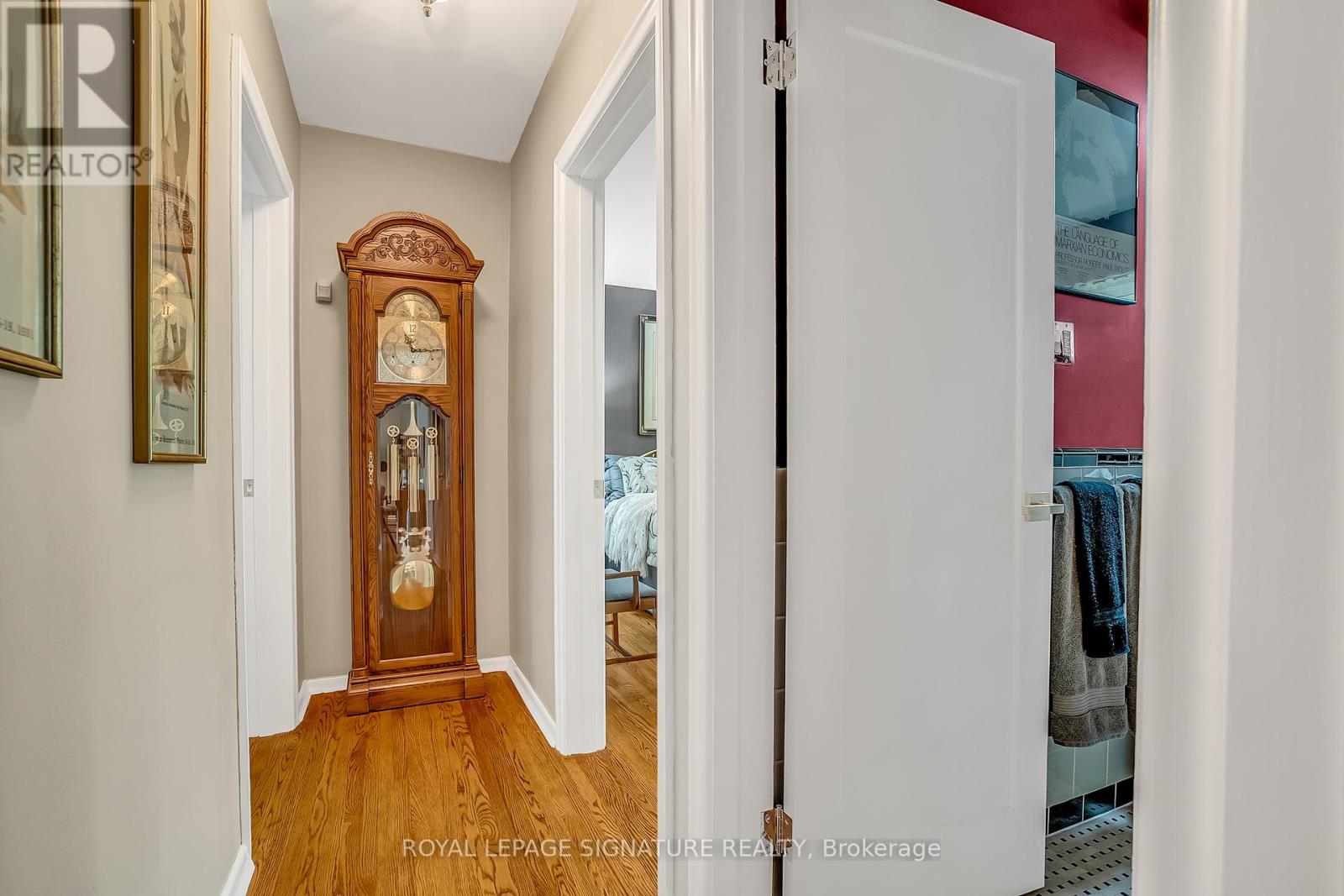 24 Deepwood Crescent, Toronto, Ontario  M3C 1N8 - Photo 19 - C12157906
