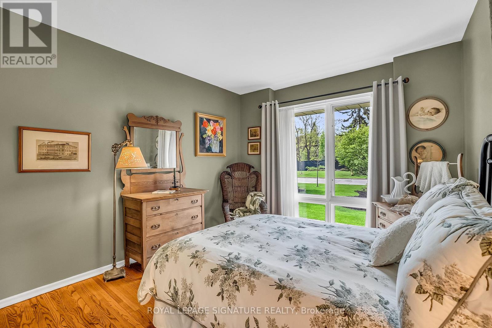 24 Deepwood Crescent, Toronto, Ontario  M3C 1N8 - Photo 22 - C12157906
