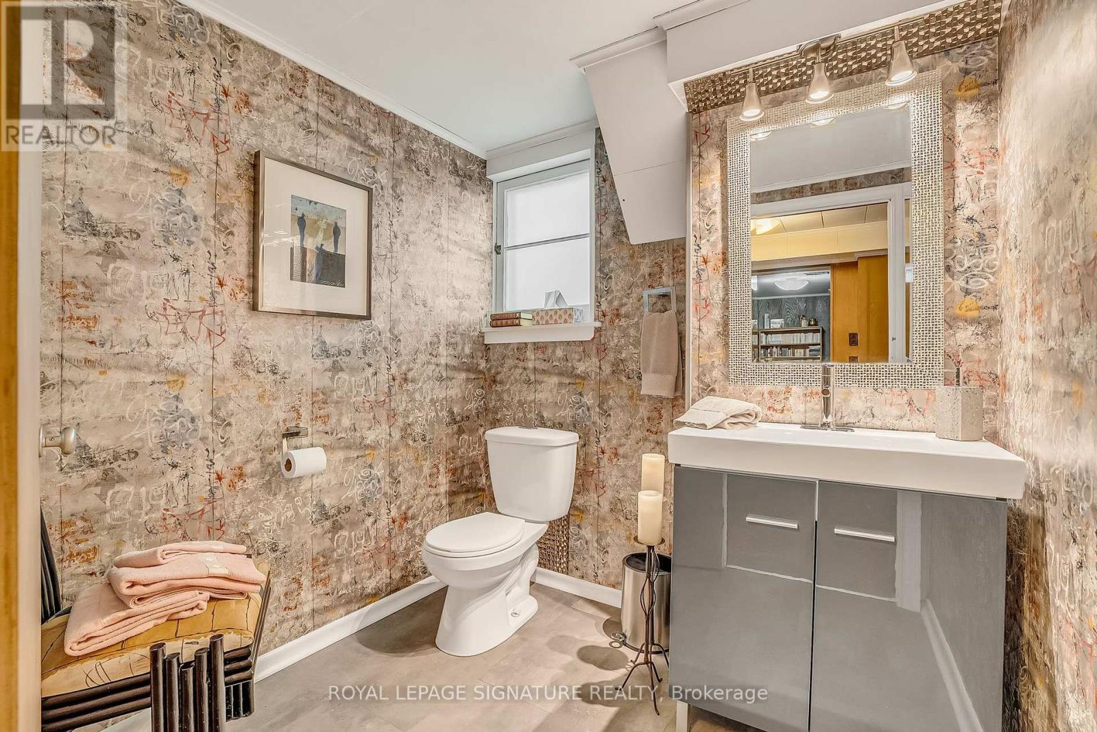 24 Deepwood Crescent, Toronto, Ontario  M3C 1N8 - Photo 31 - C12157906