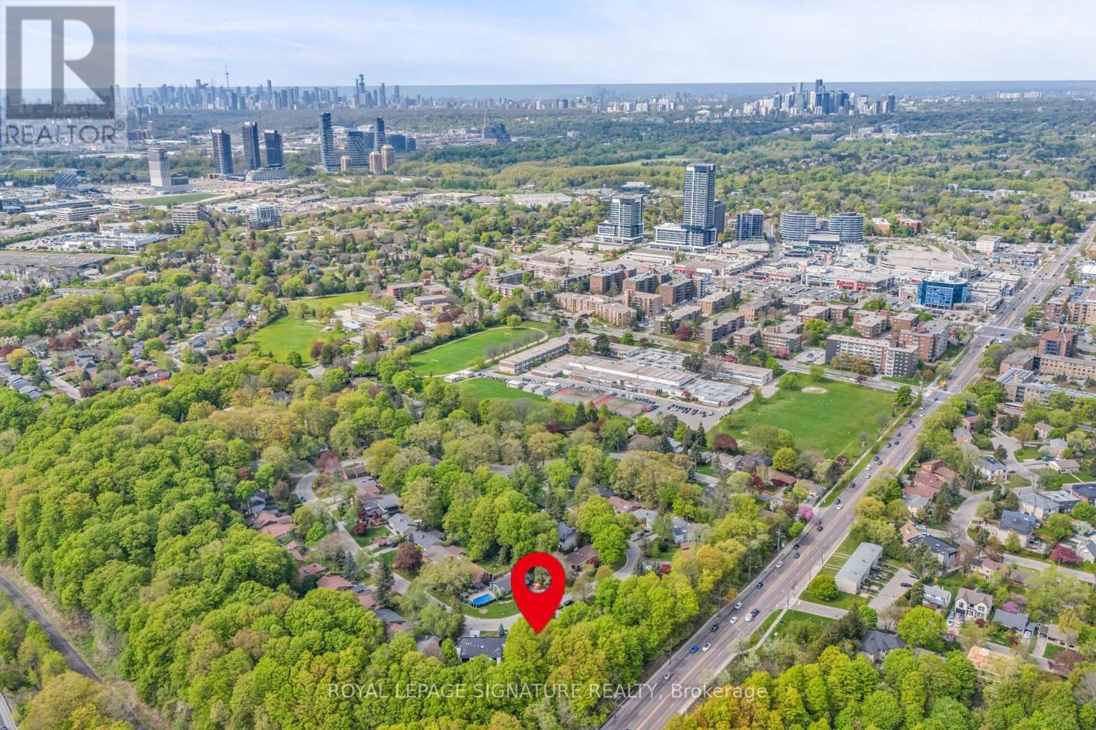 24 Deepwood Crescent, Toronto, Ontario  M3C 1N8 - Photo 42 - C12157906
