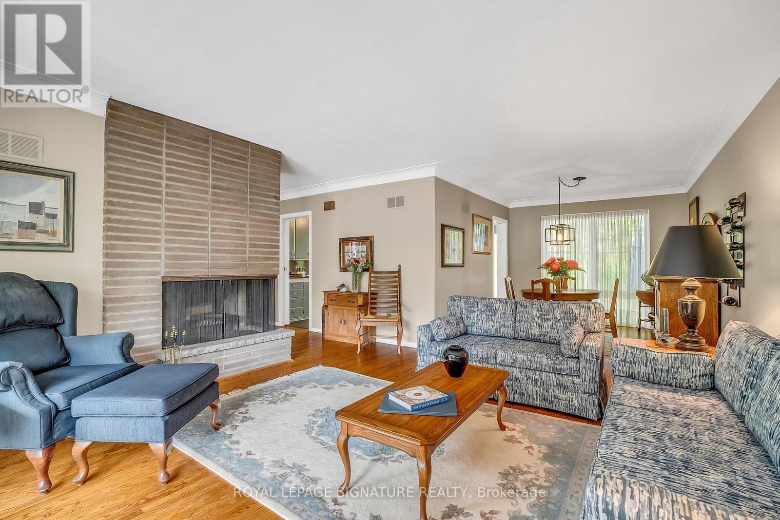 24 Deepwood Crescent, Toronto, Ontario  M3C 1N8 - Photo 8 - C12157906