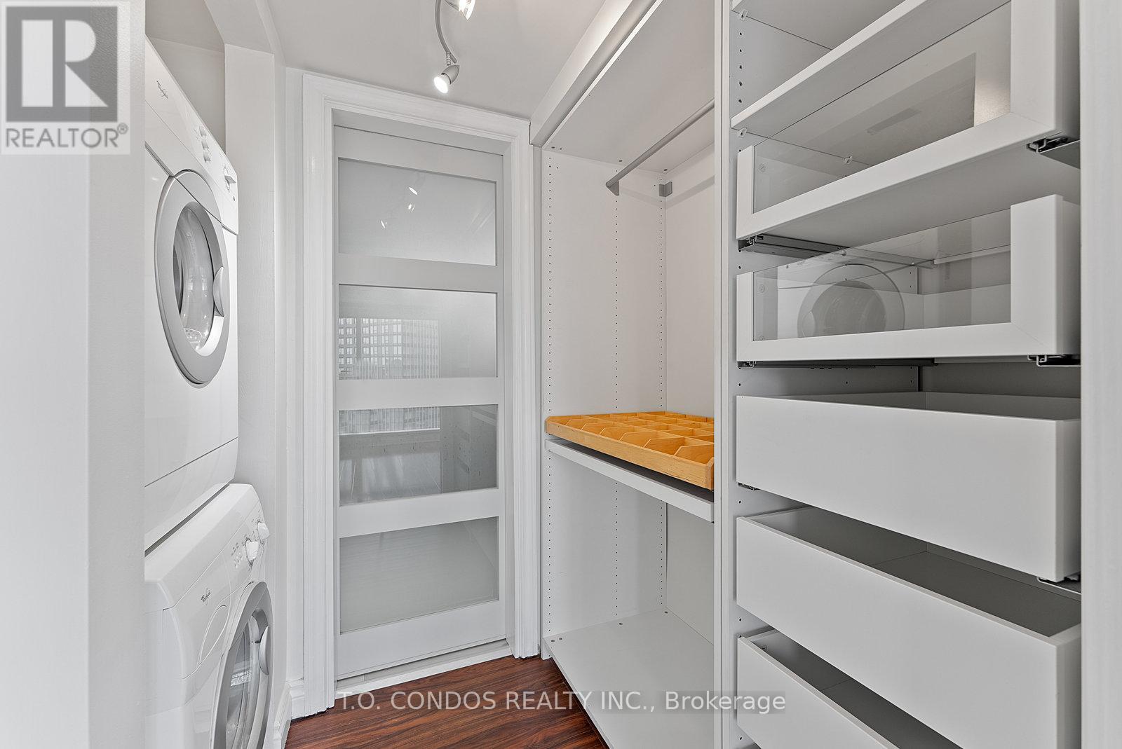Ph05 - 1001 Bay Street, Toronto, Ontario  M5S 3A6 - Photo 42 - C12157929