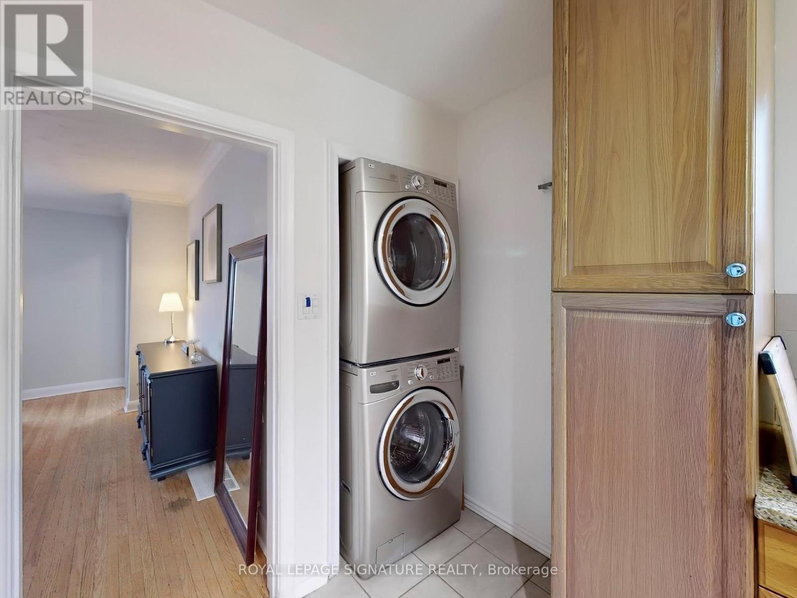 116 Judson Street, Toronto, Ontario  M8Z 1B1 - Photo 12 - W12093455