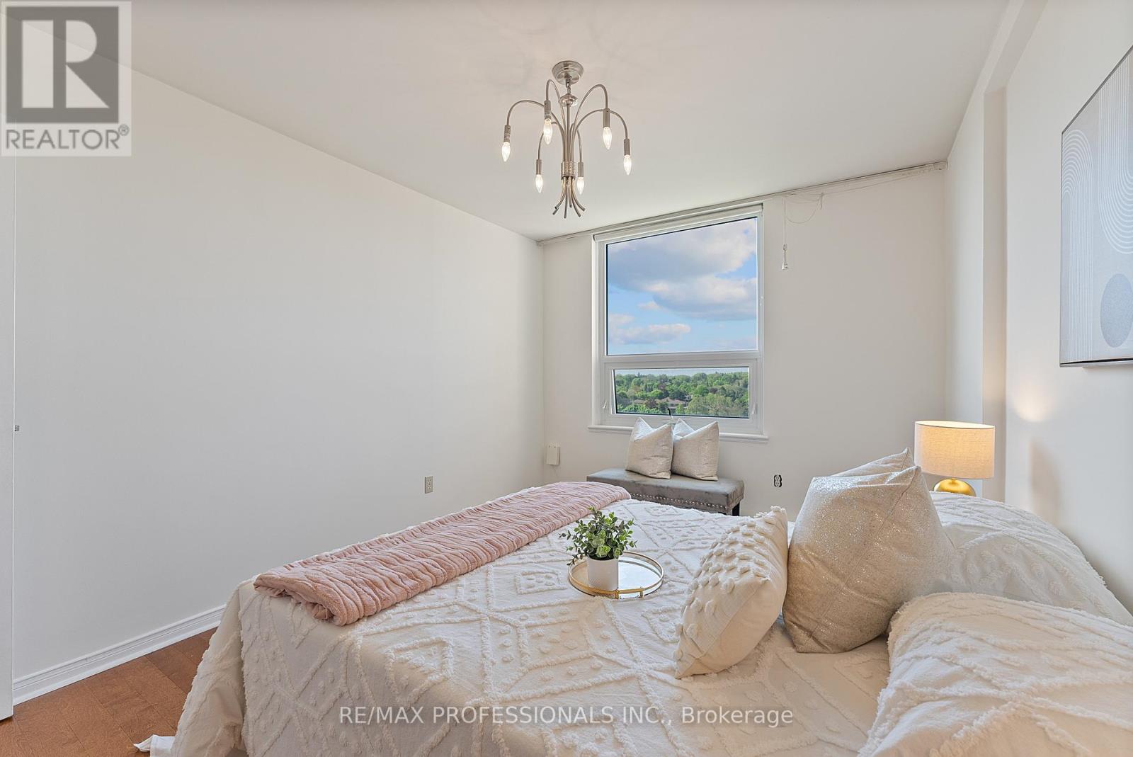 1012 - 61 Richview Road, Toronto (Humber Heights), Ontario  M9A 4M8 - Photo 39 - W12157891