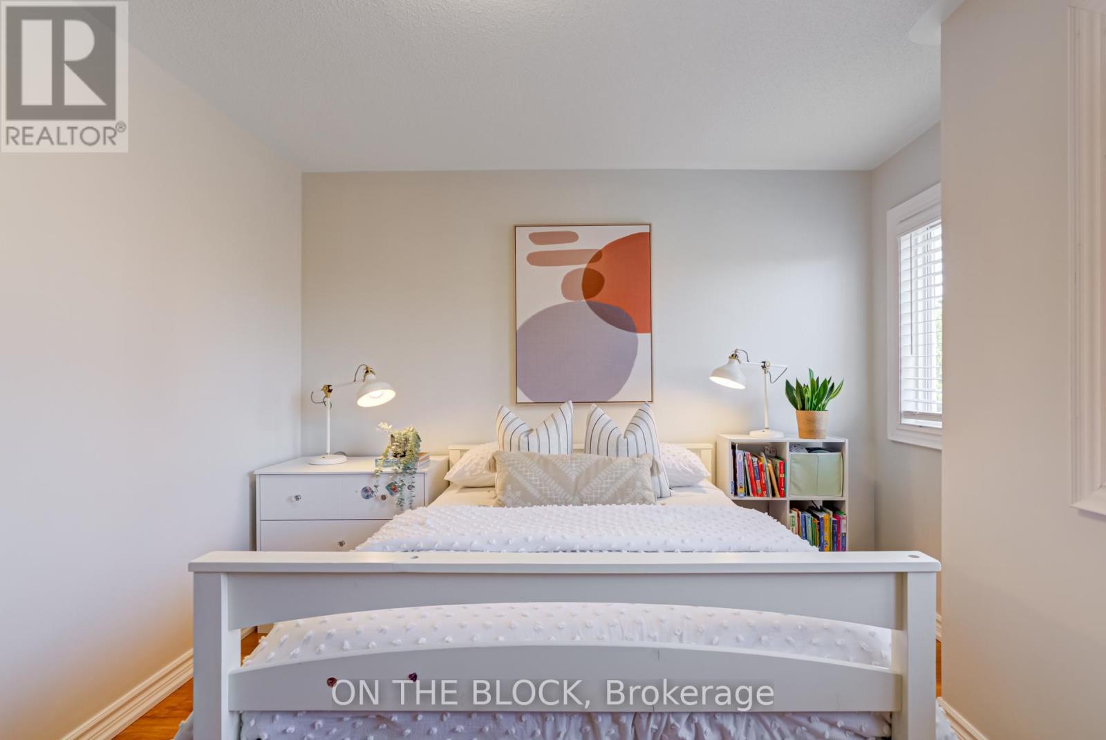 4 - 224 Rosemount Avenue, Toronto, Ontario  M9N 1M8 - Photo 21 - W12157918