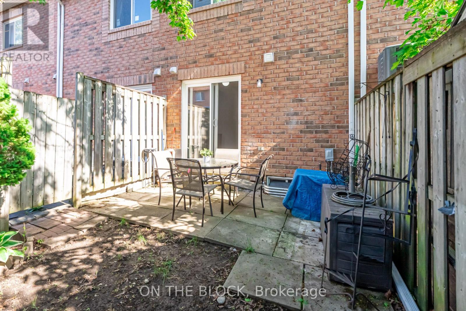 4 - 224 Rosemount Avenue, Toronto, Ontario  M9N 1M8 - Photo 43 - W12157918