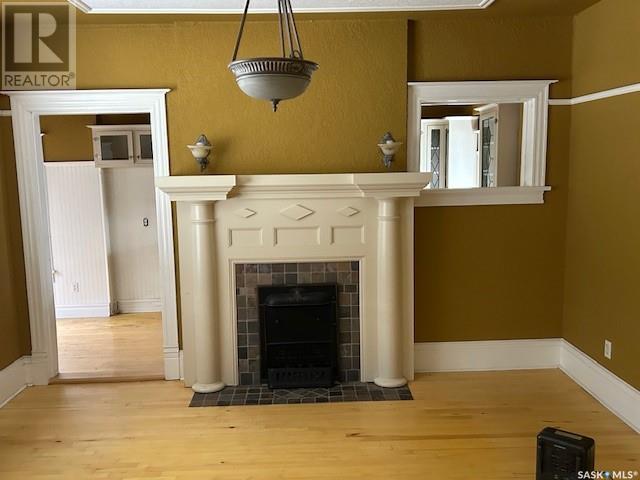 Property at 2915 Victoria AVENUE image 3