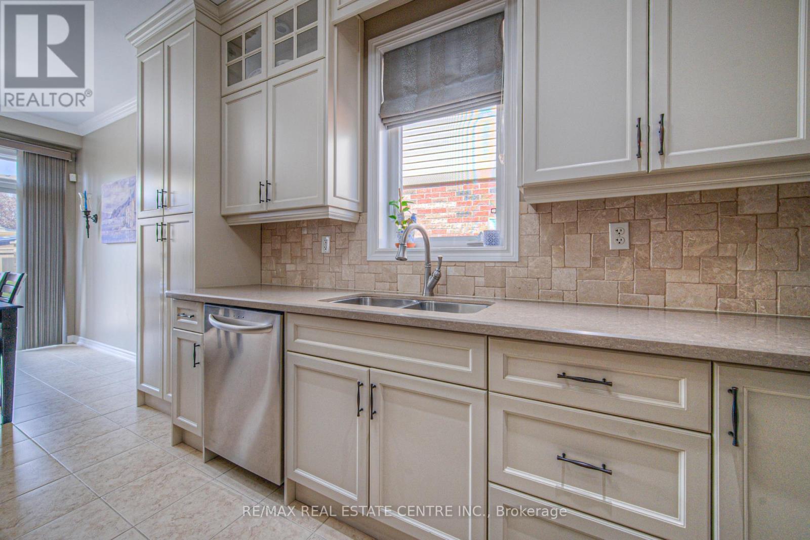 175 Bailey Drive, Cambridge, Ontario  N1P 0A1 - Photo 10 - X12157885