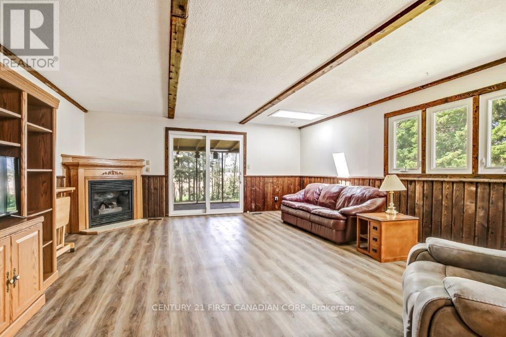 175 Quarter Town Line, Tillsonburg, Ontario  N4G 4E2 - Photo 14 - X12157981