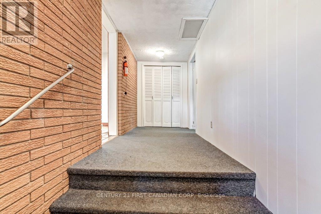 175 Quarter Town Line, Tillsonburg, Ontario  N4G 4E2 - Photo 22 - X12157981