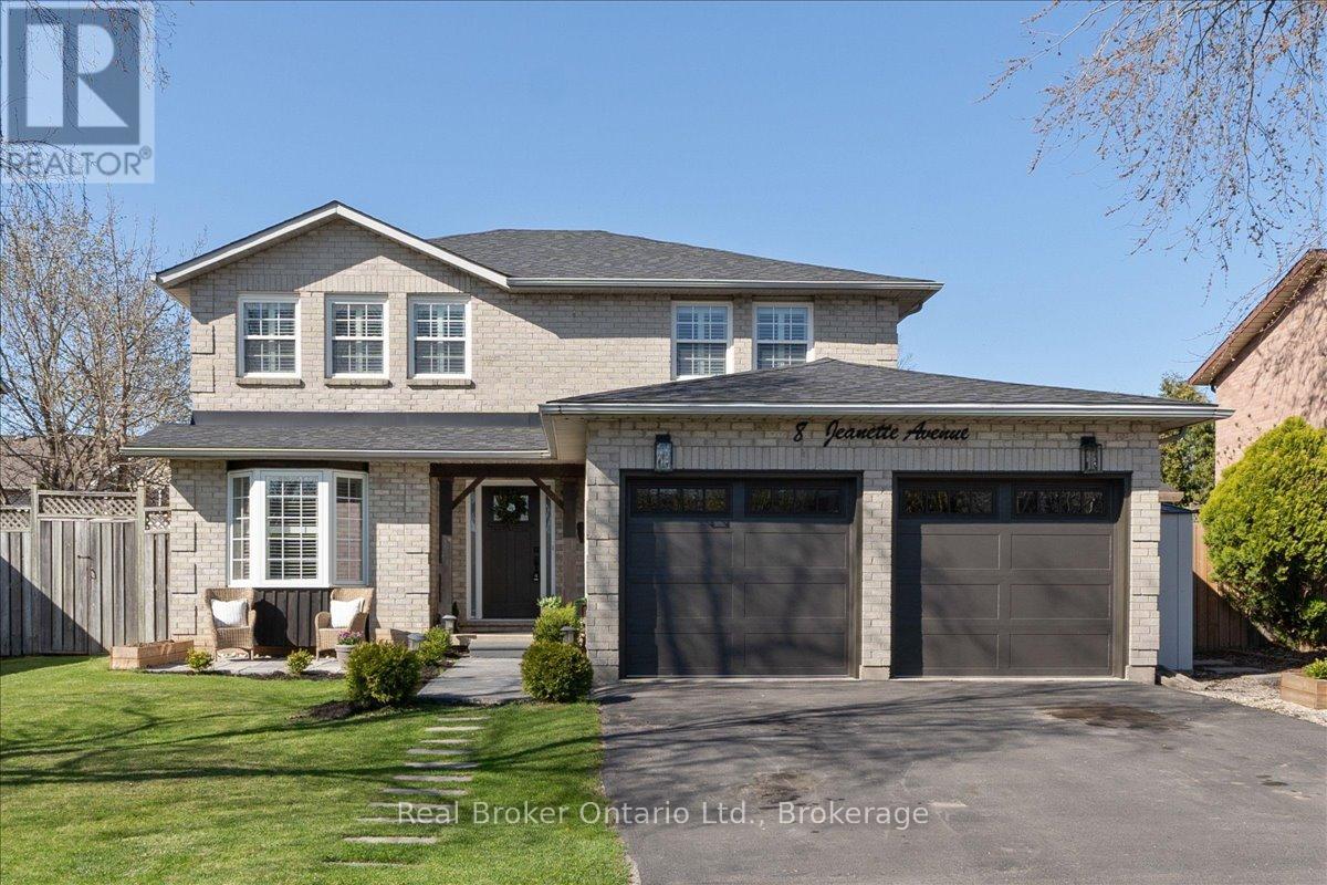 8 Jeanette Avenue, Grimsby, Ontario  L3M 5B4 - Photo 1 - X12112622