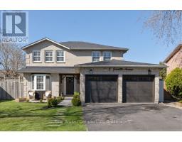 8 JEANETTE AVENUE, Grimsby, Ontario