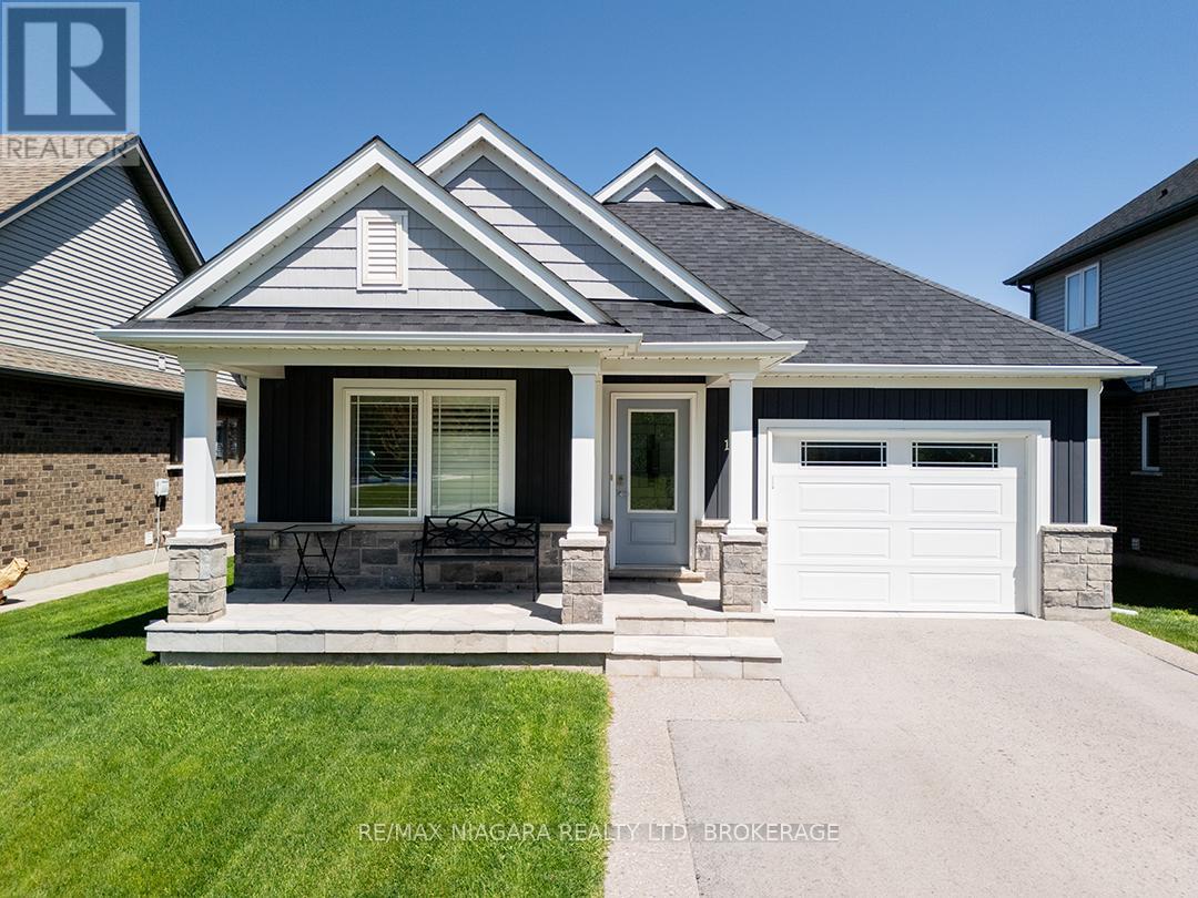 10 Eastman Gateway, Thorold, Ontario  L2V 0E2 - Photo 1 - X12157968