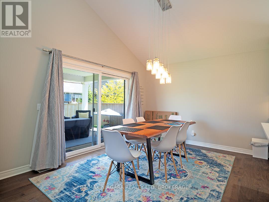 10 Eastman Gateway, Thorold, Ontario  L2V 0E2 - Photo 11 - X12157968