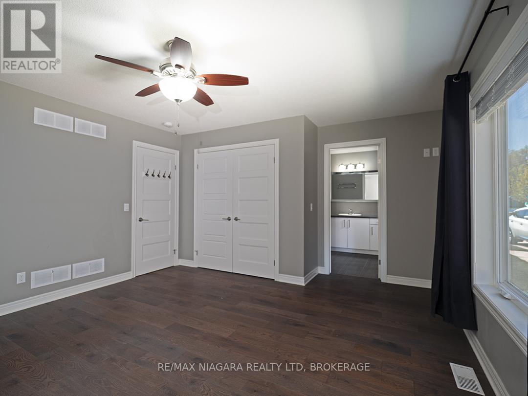 10 Eastman Gateway, Thorold, Ontario  L2V 0E2 - Photo 16 - X12157968