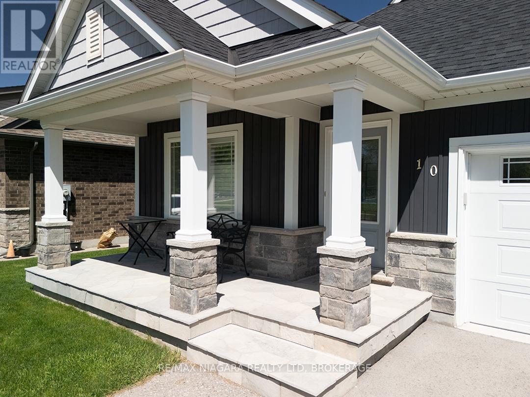 10 Eastman Gateway, Thorold, Ontario  L2V 0E2 - Photo 4 - X12157968
