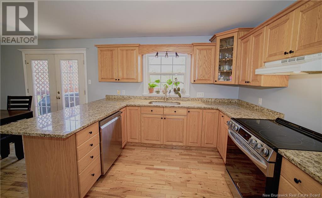 Property at 62 Lansdown Avenue image 3