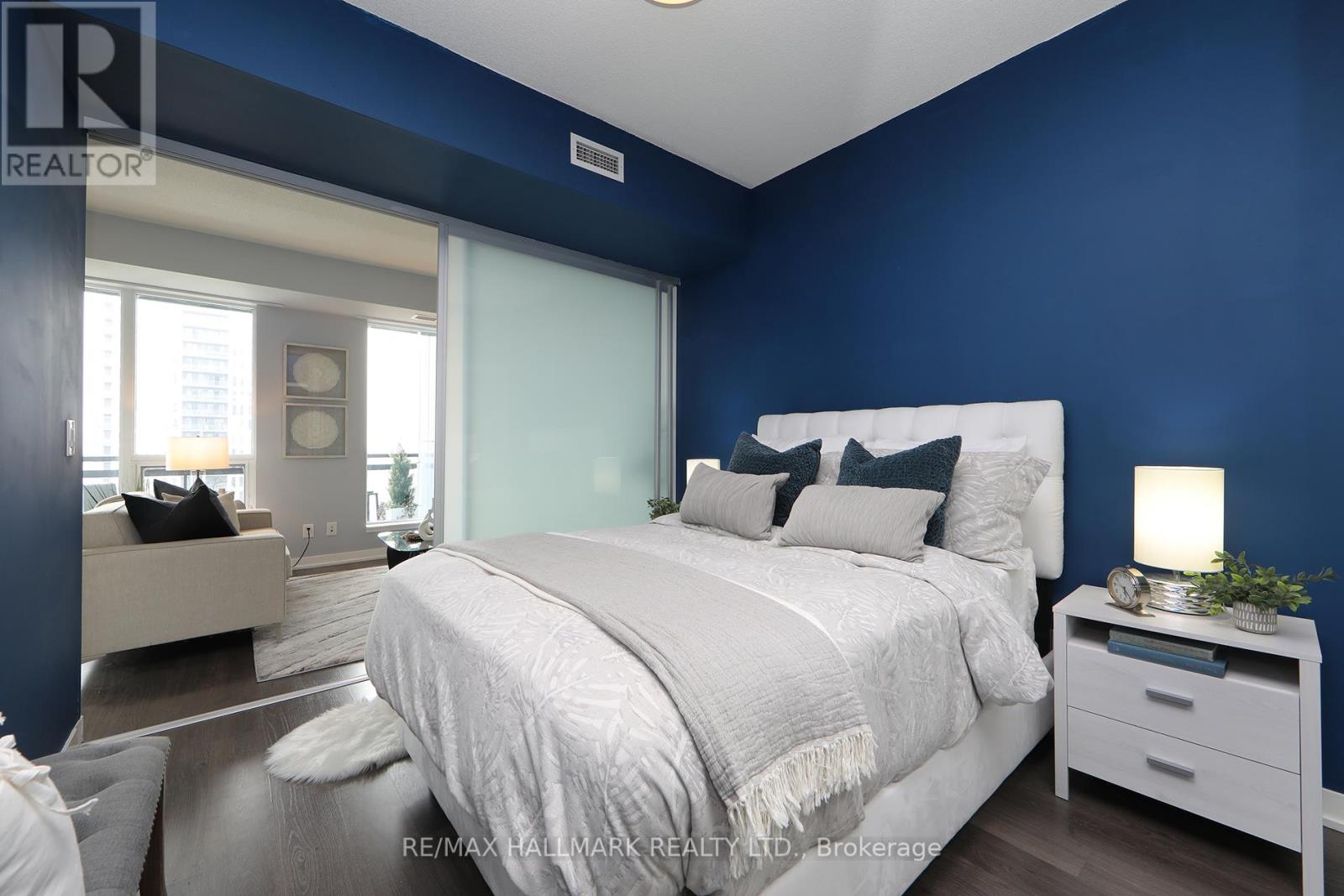 1312 - 225 Sackville Street, Toronto, Ontario  M5A 0B8 - Photo 15 - C12157977