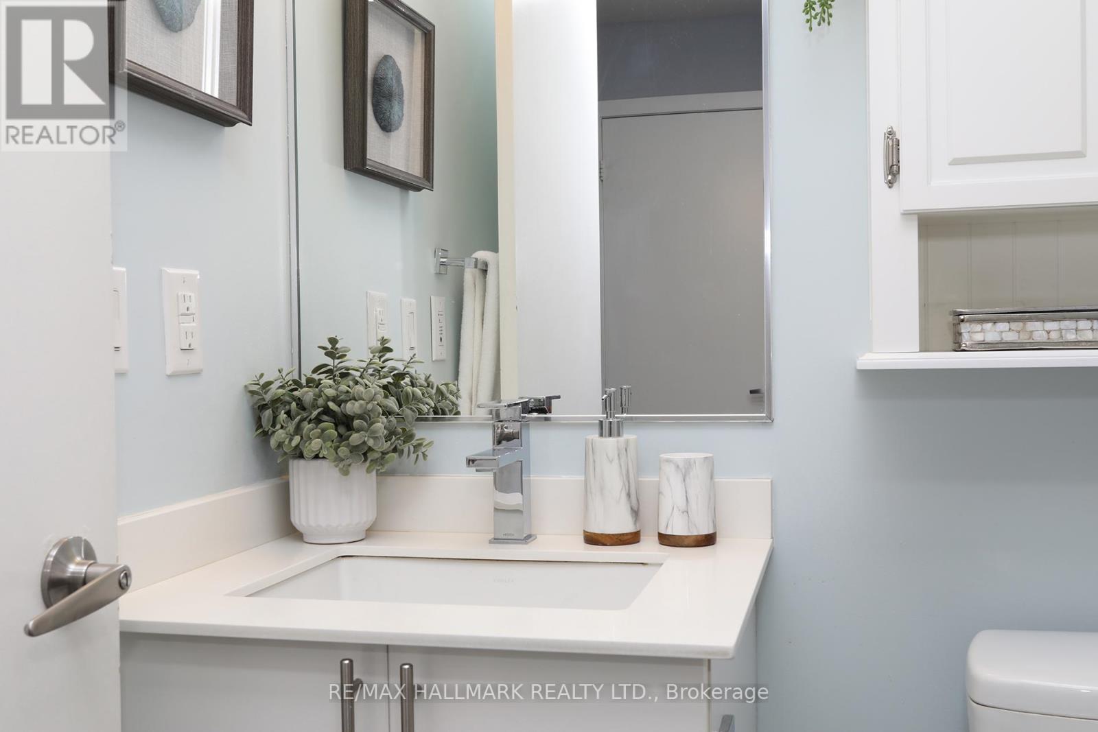 1312 - 225 Sackville Street, Toronto, Ontario  M5A 0B8 - Photo 18 - C12157977