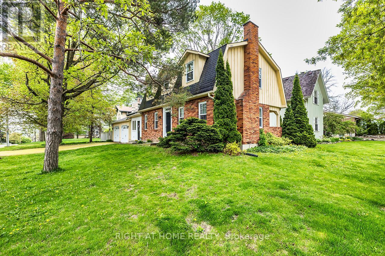 Property at 400 MCDONALD STREET image 3
