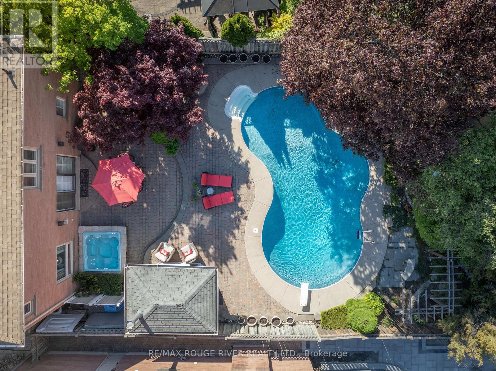 1523 Saugeen Drive, Pickering, Ontario  L1V 5N7 - Photo 2 - E12157996
