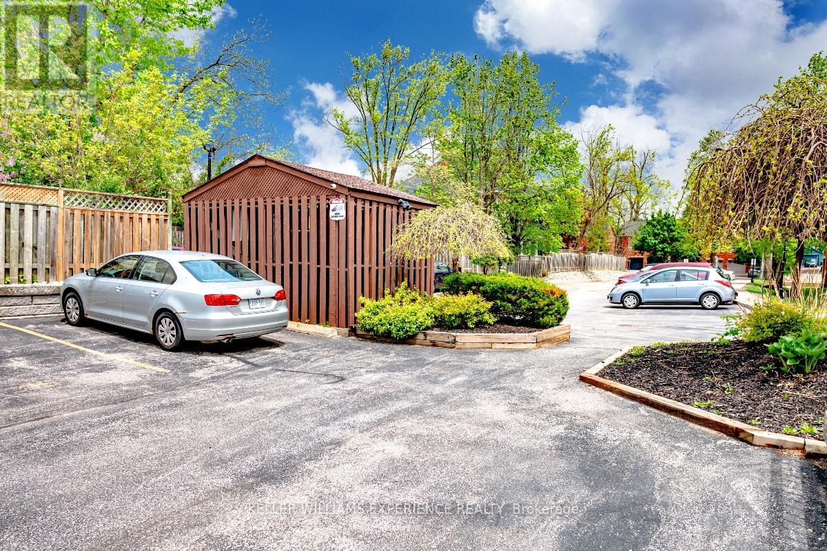 204 - 131 Clapperton Street, Barrie, Ontario  L4M 3G3 - Photo 37 - S12157718