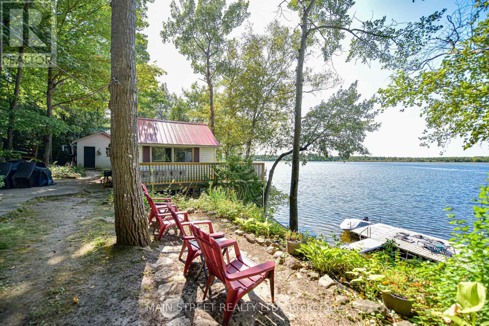 1316 Black Beach Lane, Ramara, Ontario  L0K 1B0 - Photo 3 - S12157961