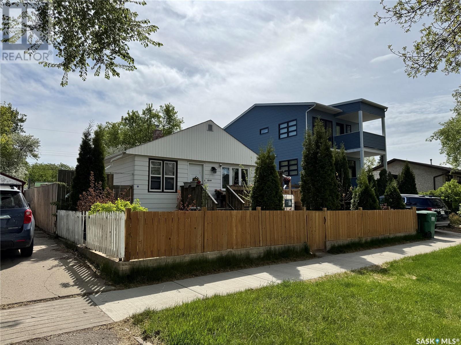 Property at 1310 H AVENUE N image 3
