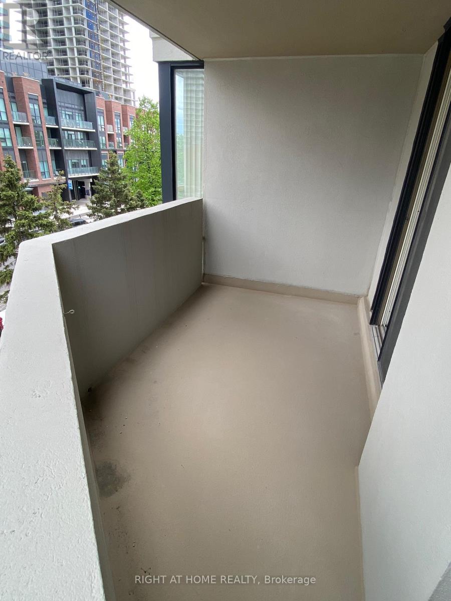 408 - 330 Rathburn Road W, Mississauga, Ontario  L5B 3Y1 - Photo 28 - W12157997