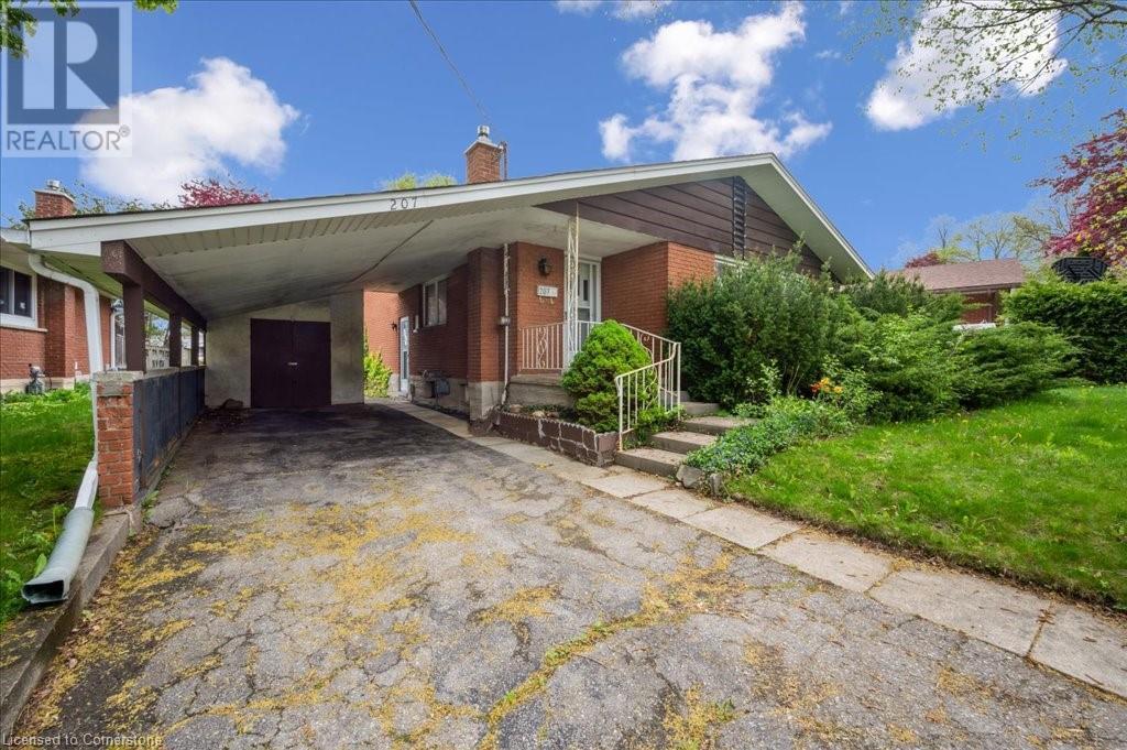 207 Sweetbriar Drive, Kitchener, Ontario  N2M 4S9 - Photo 4 - 40723420