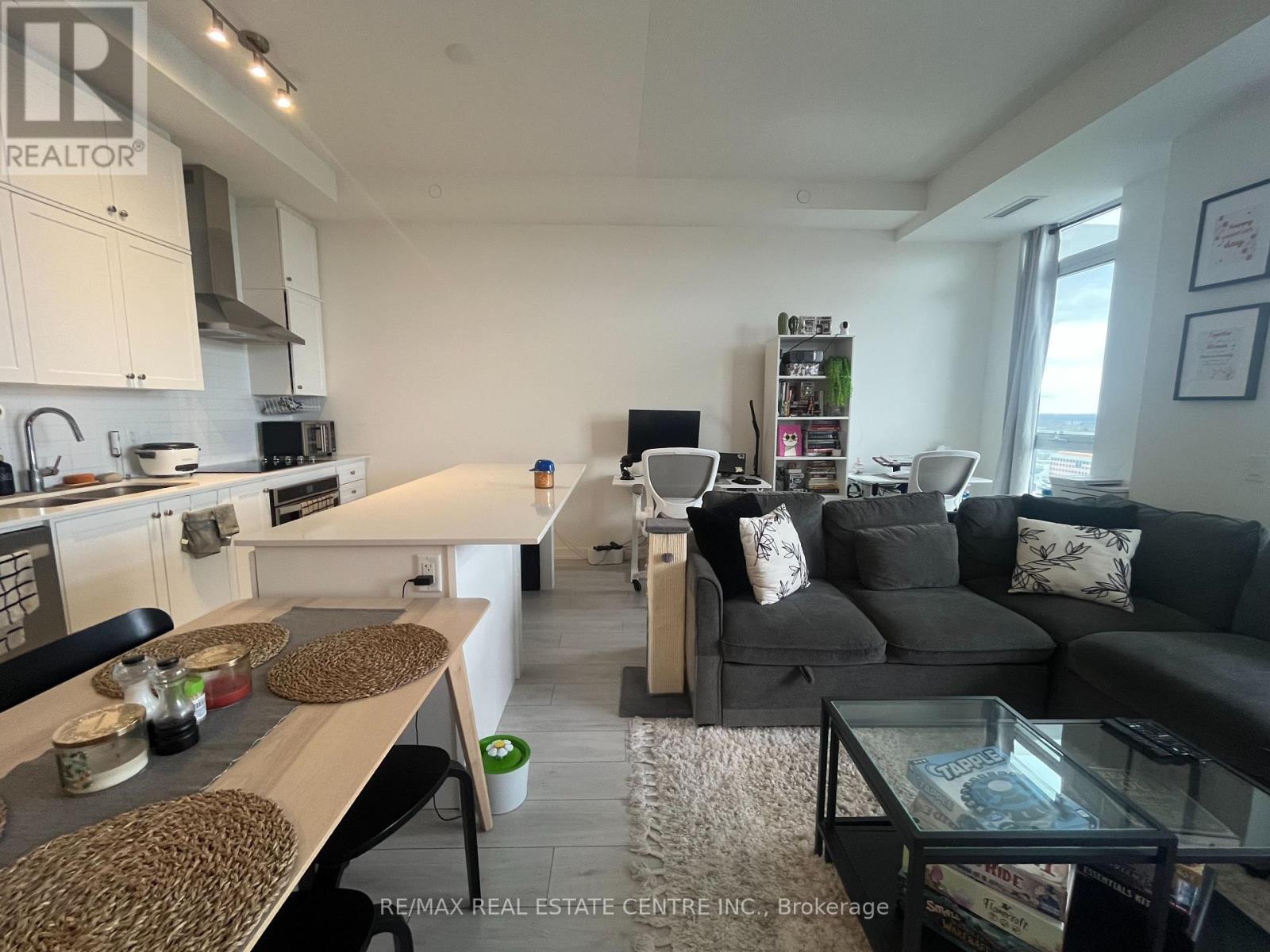 2404 - 55 Duke Street W, Kitchener, Ontario  N2H 0C9 - Photo 19 - X12158006