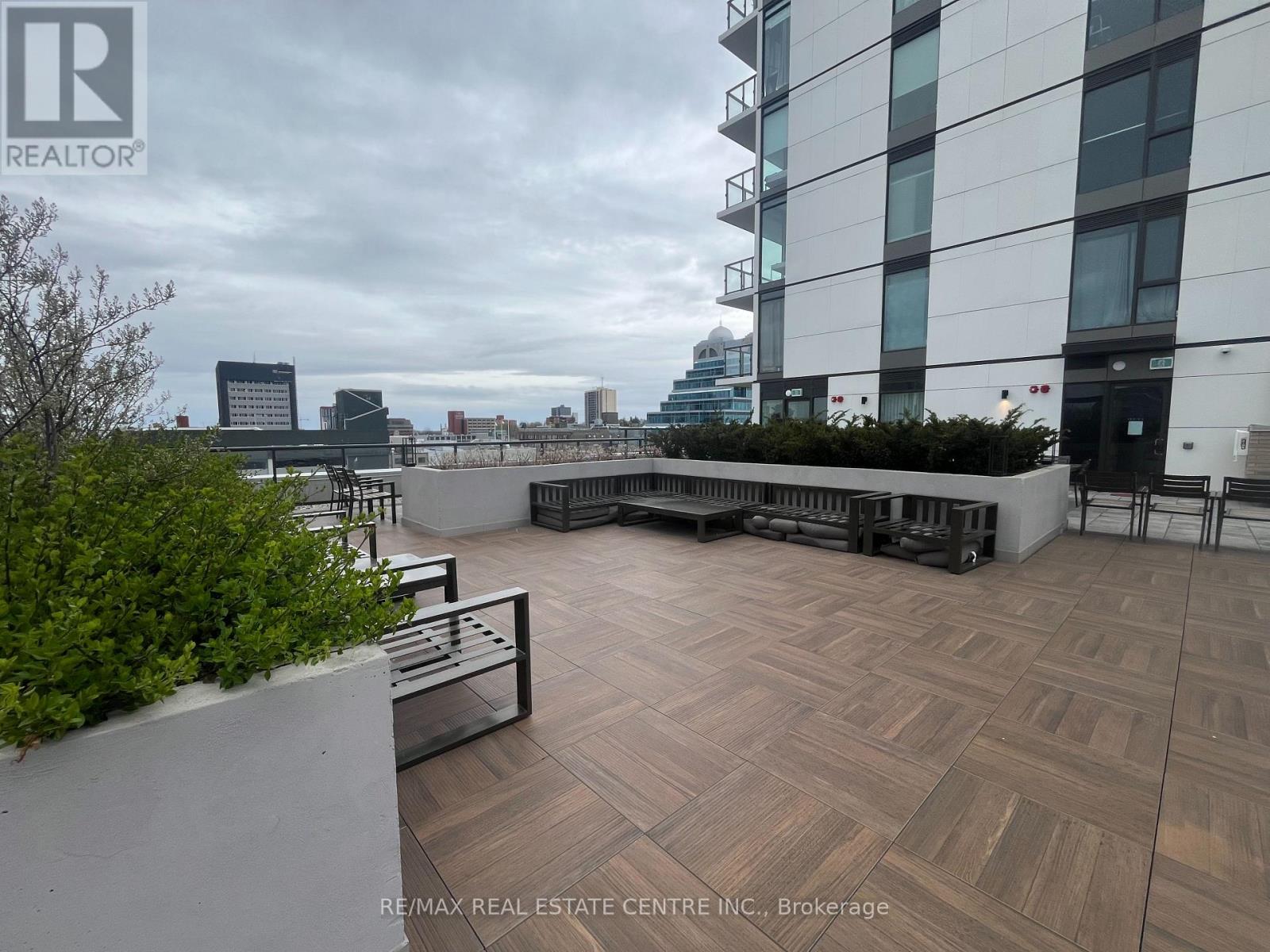 2404 - 55 Duke Street W, Kitchener, Ontario  N2H 0C9 - Photo 32 - X12158006