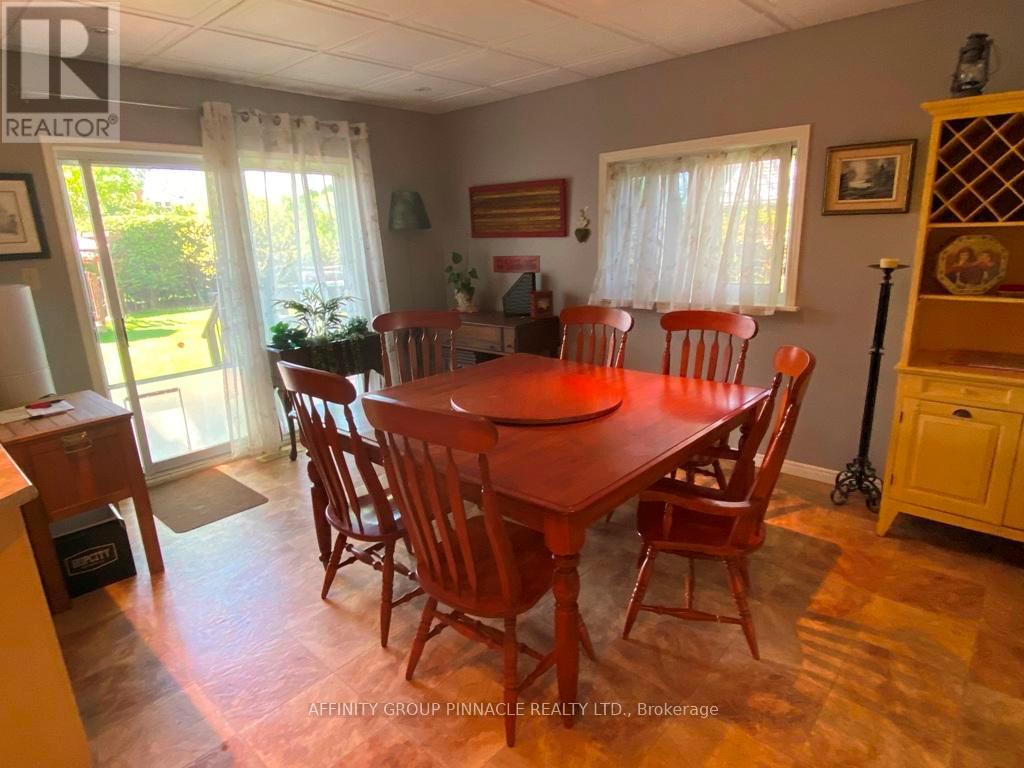 9 George Street E, Kawartha Lakes, Ontario  K9V 1W2 - Photo 9 - X12158023