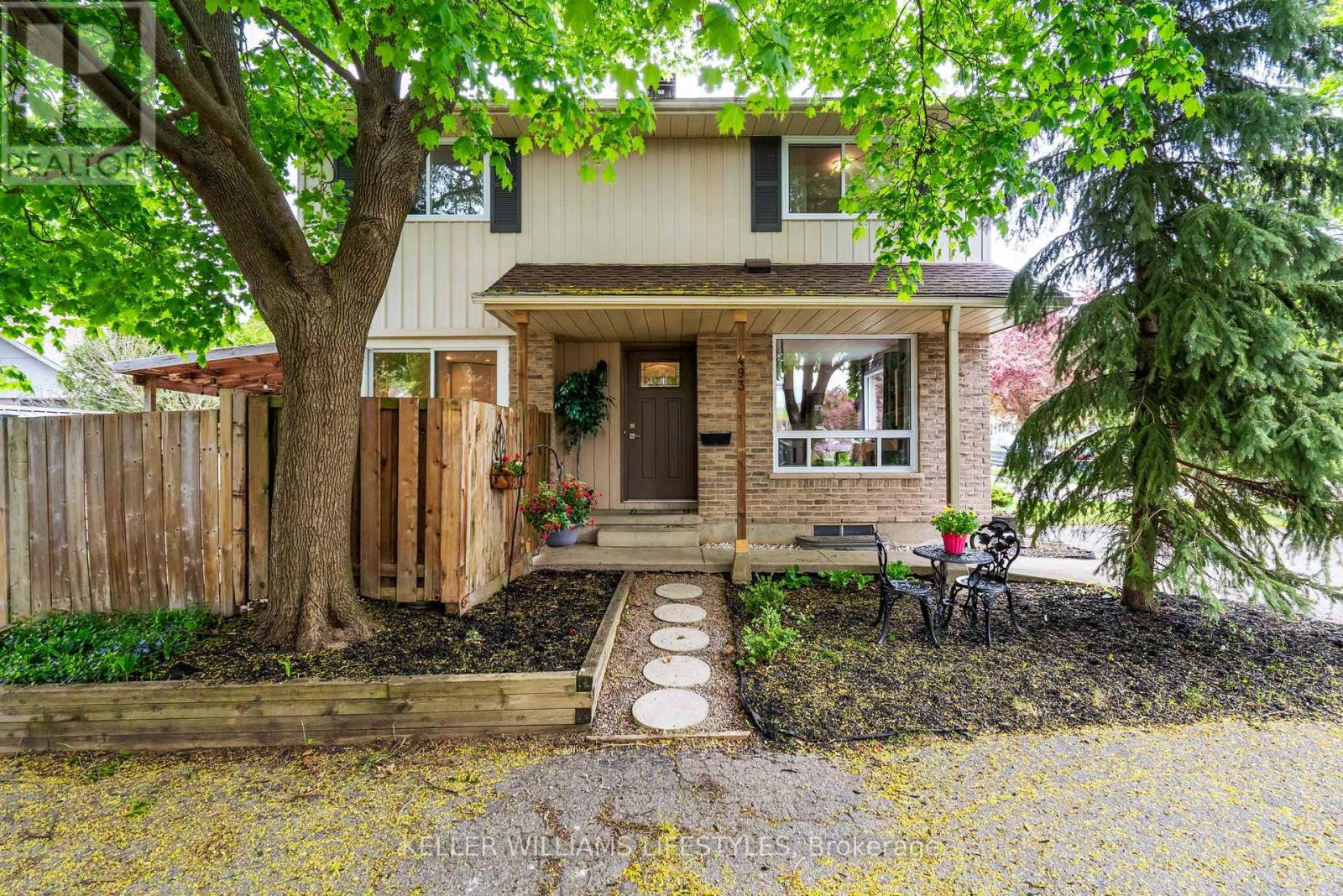 493 FERNDALE COURT, london south (south q), Ontario