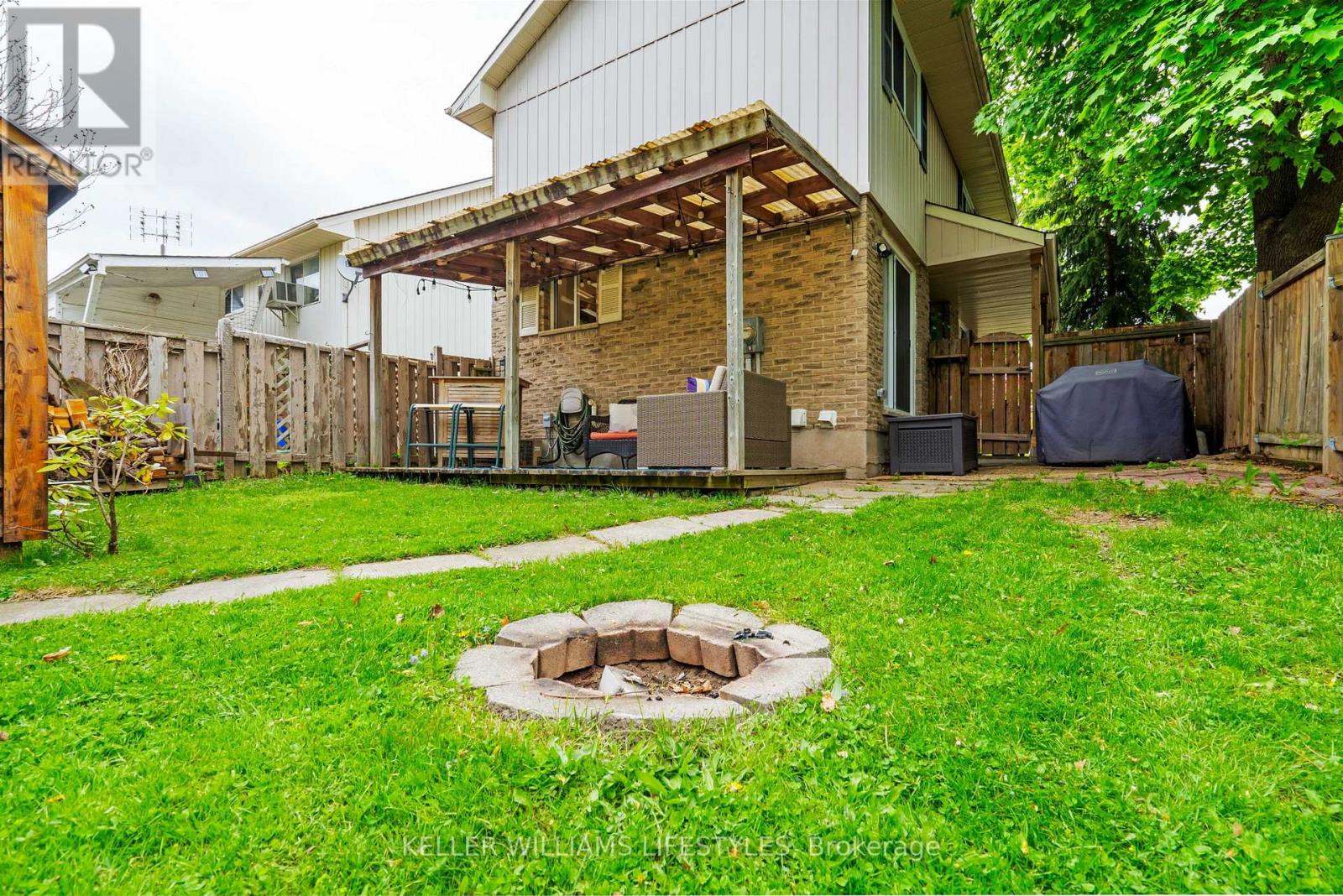493 Ferndale Court, London South (South Q), Ontario  N6C 5C2 - Photo 28 - X12158041