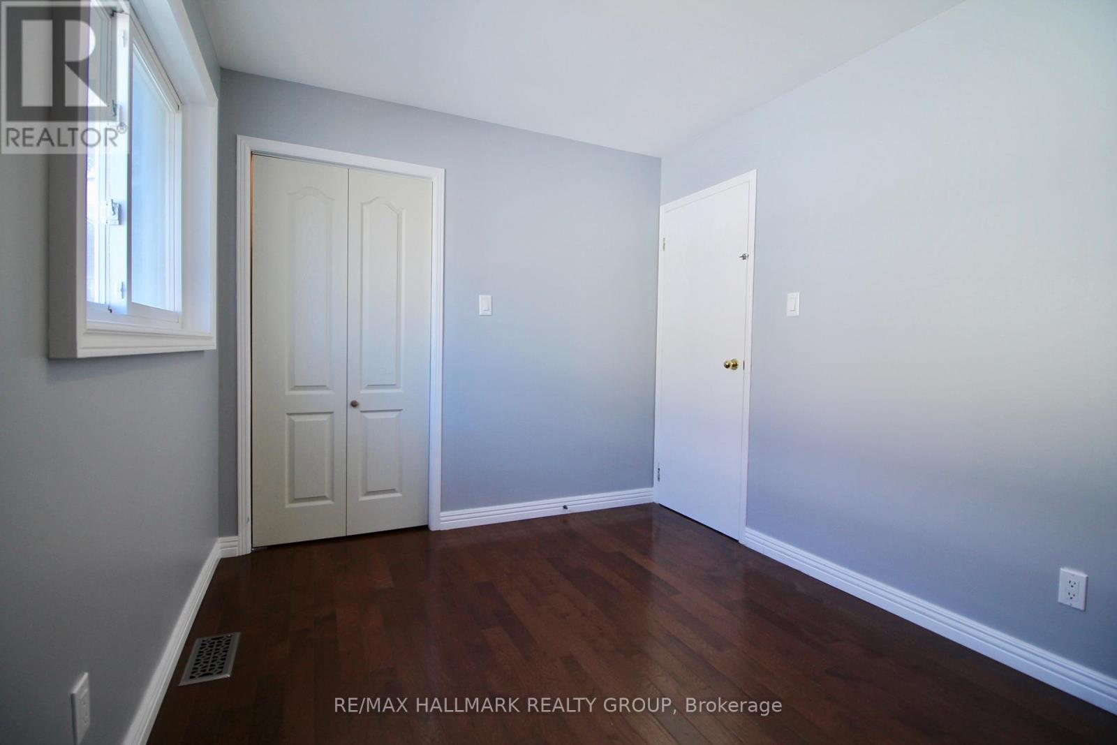 255 Westhaven Crescent, Ottawa, Ontario  K1Z 7G4 - Photo 17 - X12158048