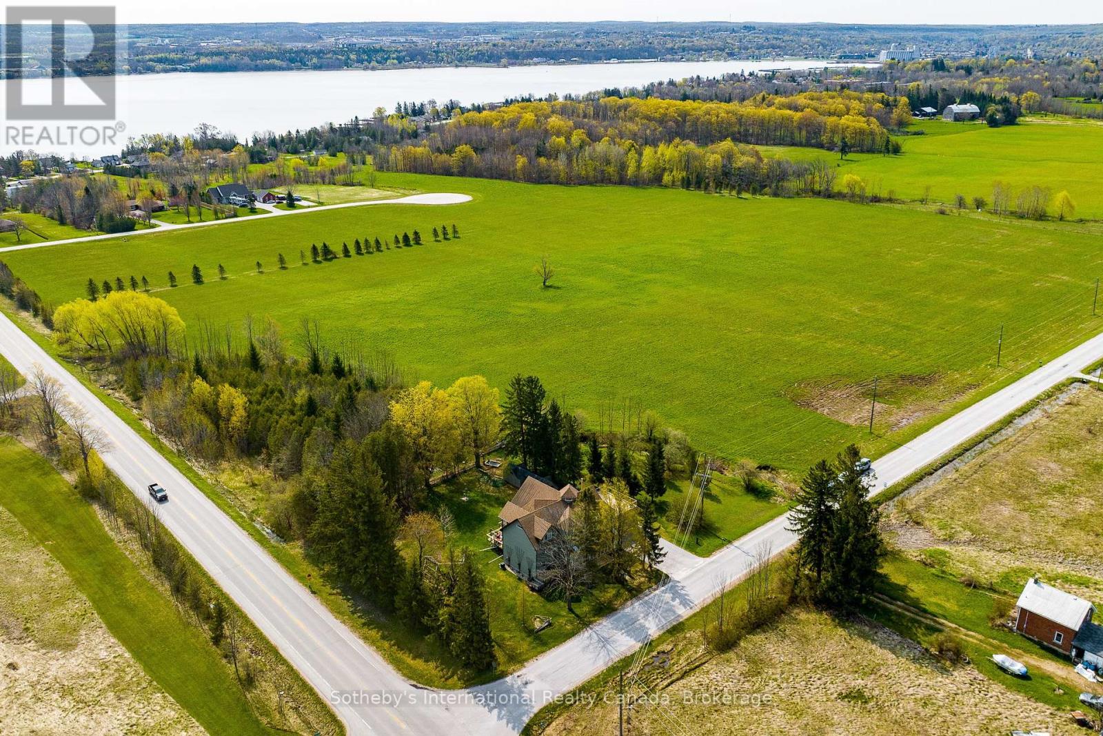 298551 Range Road, Georgian Bluffs, Ontario  N4K 0G3 - Photo 43 - X12091270