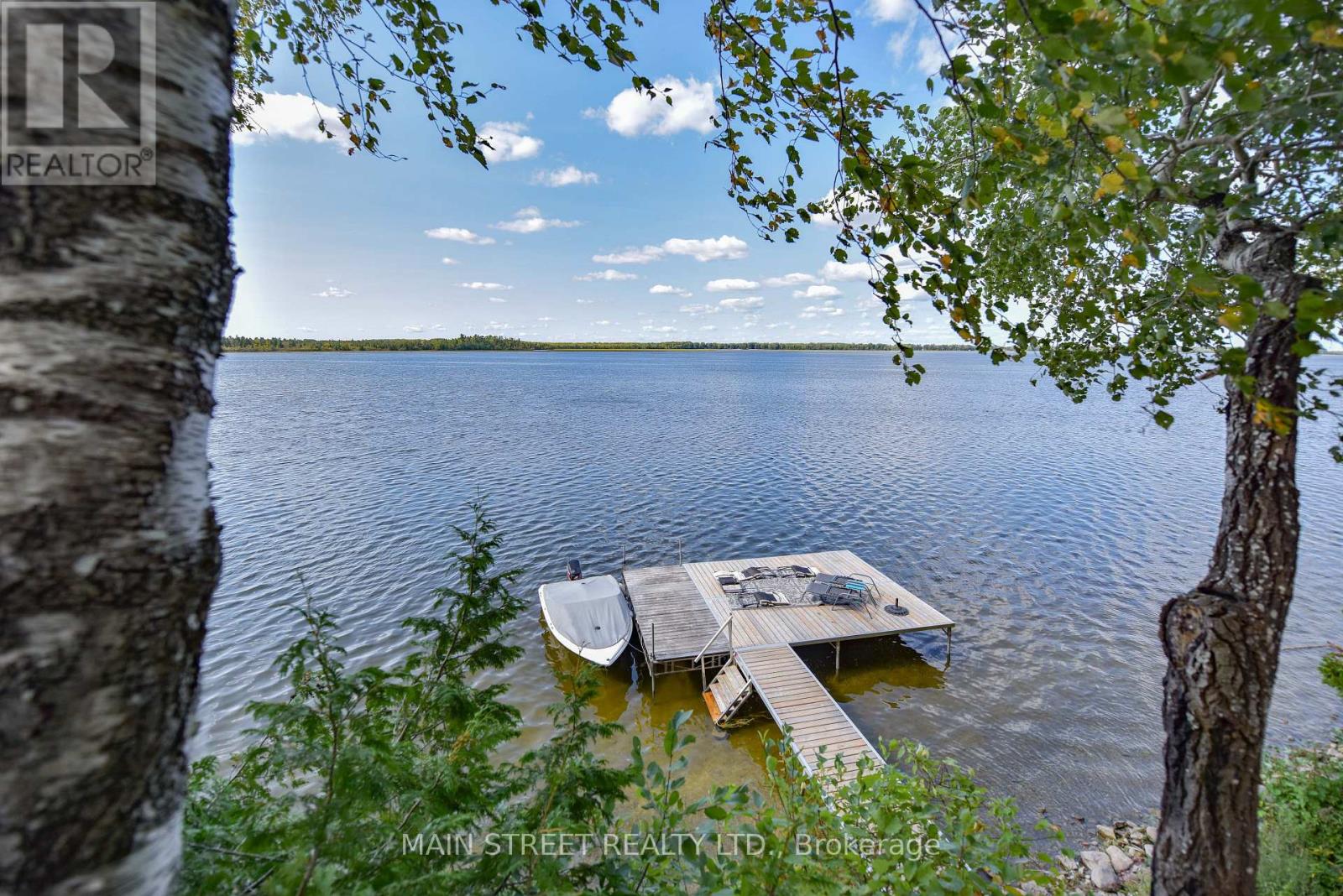 1316 Black Beach Lane, Ramara, Ontario  L0K 1B0 - Photo 20 - S12157961