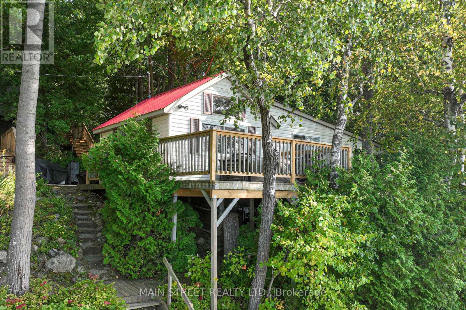 1316 Black Beach Lane, Ramara, Ontario  L0K 1B0 - Photo 4 - S12157961