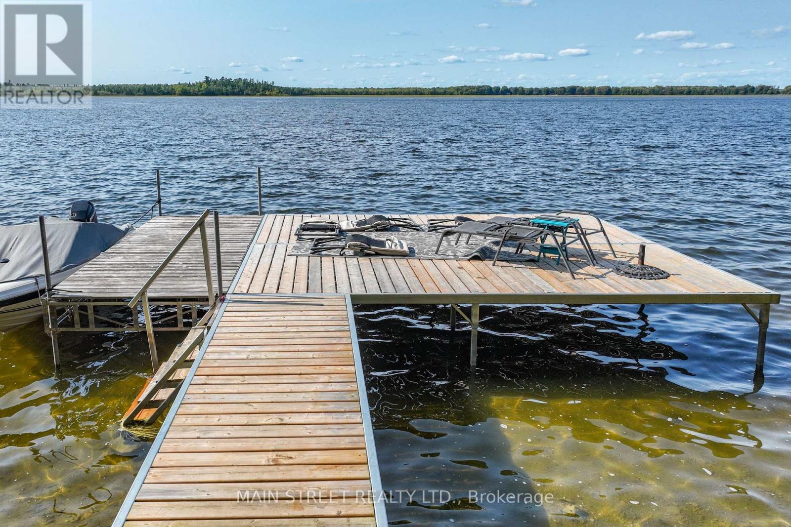 1316 Black Beach Lane, Ramara, Ontario  L0K 1B0 - Photo 5 - S12157961